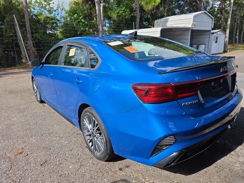 Used 2022 Kia Forte GT-Line w/ GT-Line Premium Package FWD image 4