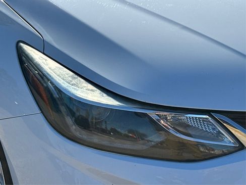 Used 2017 Chevrolet Cruze LT image 26