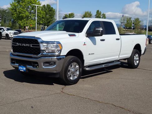 Used 2024 RAM 3500 Big Horn AWD/4WD image 1