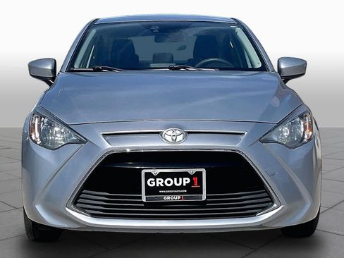 Used 2018 Toyota Yaris iA FWD image 4