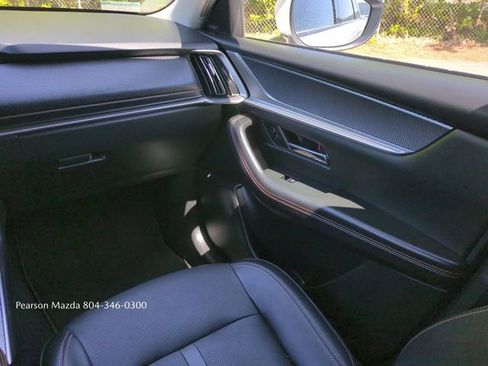 Used 2024 MAZDA CX-90 Plug-In Hybrid w/ Premium Pkg AWD/4WD image 19