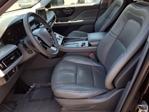 Used 2021 Lincoln Aviator Reserve RWD image 15
