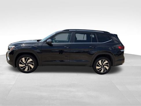 Used 2026 Volkswagen Atlas SE AWD/4WD image 2