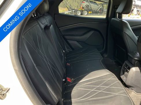 Used 2021 Ford Mustang Mach-E Select image 4
