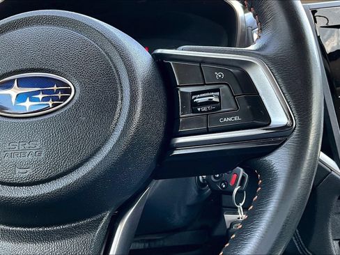 Used 2018 Subaru Crosstrek 2.0i Premium AWD/4WD image 10