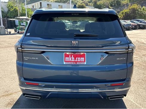 New 2026 Buick Enclave Avenir w/ Super Cruise Package AWD/4WD image 12