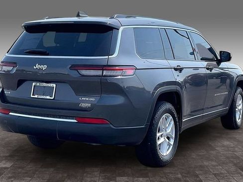 Used 2024 Jeep Grand Cherokee L Laredo w/ Luxury Tech Group I AWD/4WD image 2