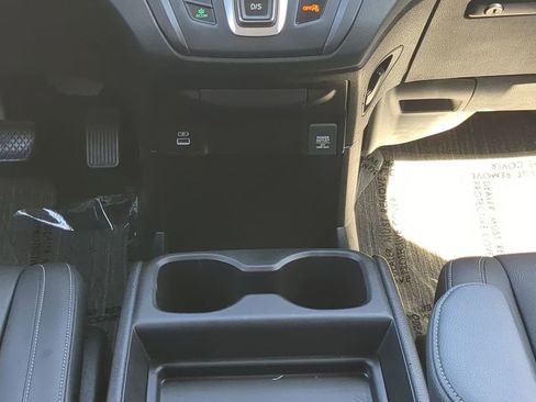 Used 2024 Honda Odyssey EX-L image 19