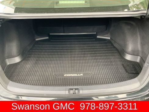 Used 2020 Toyota Corolla LE FWD image 25