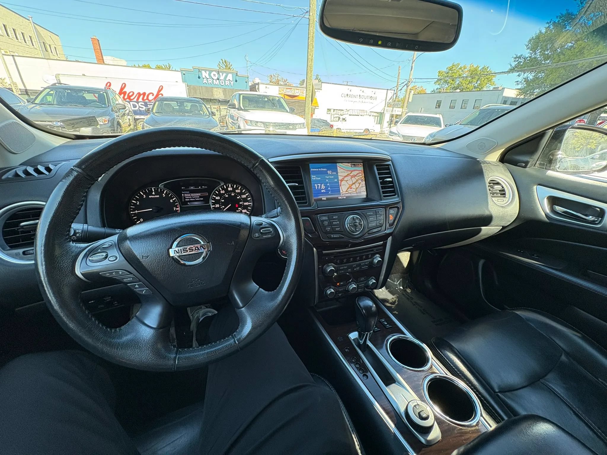 Used 2015 Nissan Pathfinder SL w/ SL Premium Package FWD image 24