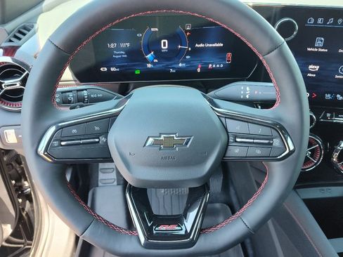 New 2025 Chevrolet Blazer EV RS image 11