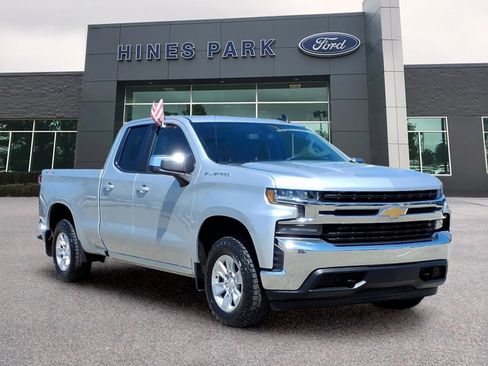 Used 2019 Chevrolet Silverado 1500 LT AWD/4WD image 1