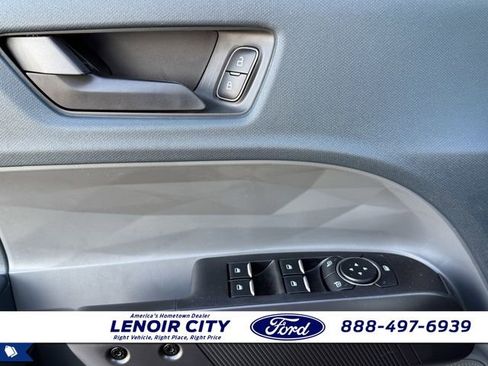 New 2025 Ford Maverick XLT w/ Equipment Group 301A AWD/4WD image 18