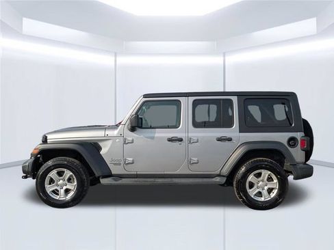 Used 2020 Jeep Wrangler Unlimited Sport S AWD/4WD image 2