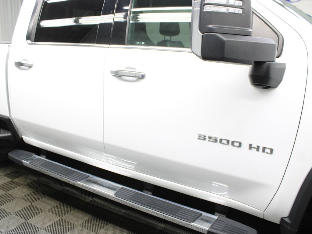 Used 2023 Chevrolet Silverado 3500 High Country w/ Technology Package AWD/4WD image 45
