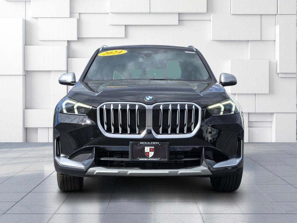 Certified 2024 BMW X1 xDrive28i w/ Technology Package AWD/4WD image 2