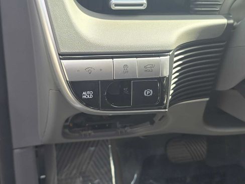 Used 2024 Hyundai Ioniq 5 SEL RWD image 24