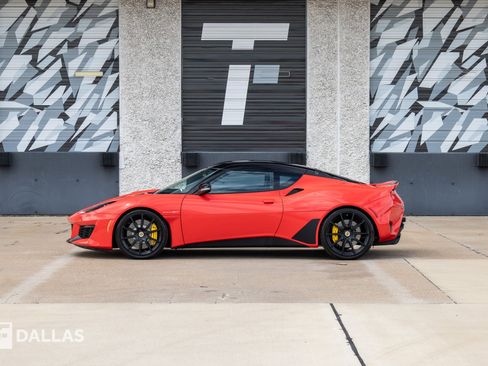 Used 2020 Lotus Evora image 7