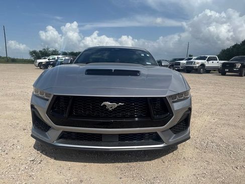Used 2024 Ford Mustang GT Premium RWD image 2