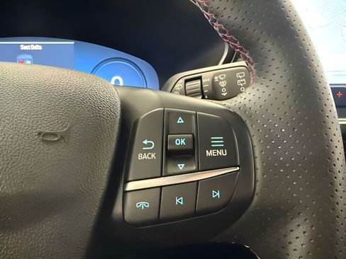 Used 2023 Ford Escape ST-Line Elite AWD/4WD image 21