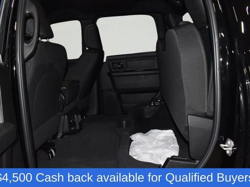 New 2026 RAM 2500 Tradesman AWD/4WD image 27