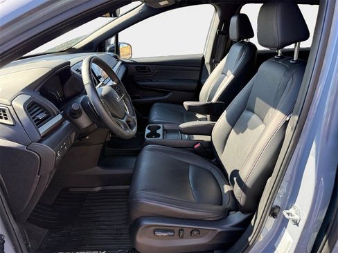 Certified 2024 Honda Odyssey Sport image 12