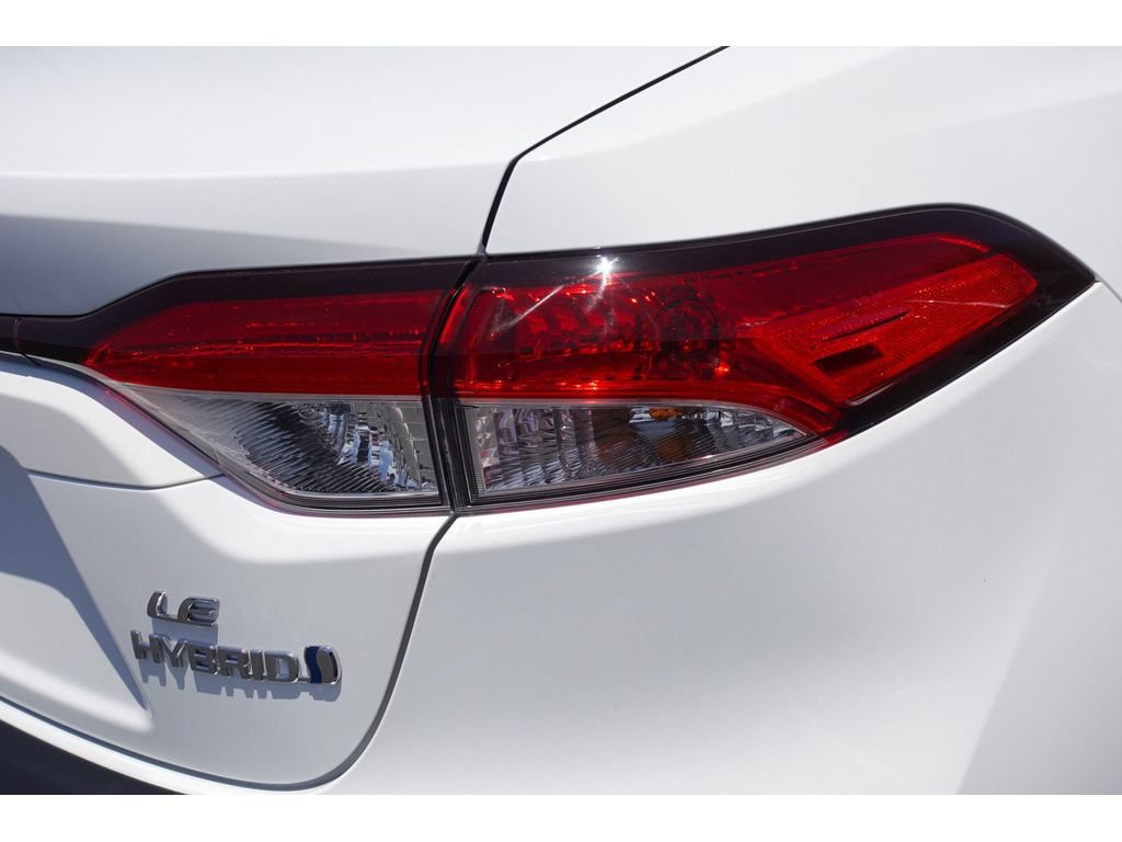 Certified 2024 Toyota Corolla LE FWD image 5