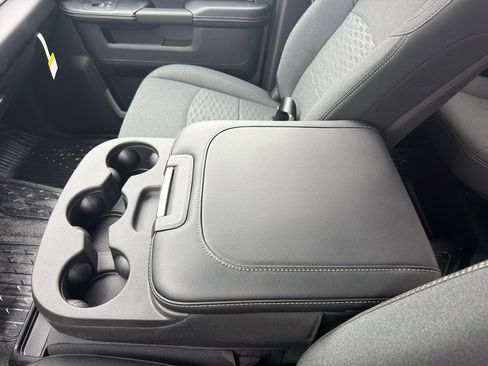 New 2026 RAM 5500 4x4 Crew Cab image 22