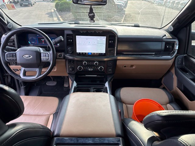 Used 2024 Ford F350 Lariat w/ Lariat Ultimate Package AWD/4WD image 25