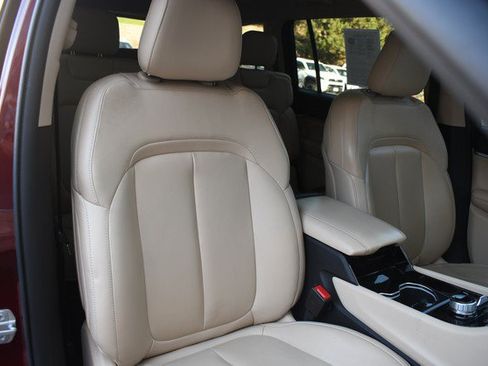 Used 2021 Jeep Grand Cherokee L Limited AWD/4WD image 26