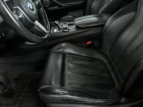 Used 2017 BMW X5 M image 18