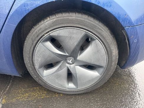 Used 2018 Tesla Model 3 Long Range image 6