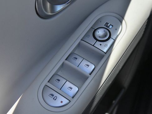 Used 2024 Hyundai Ioniq 5 SE RWD image 36