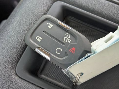 Used 2021 GMC Sierra 1500 SLT w/ SLT Premium Plus Package image 28