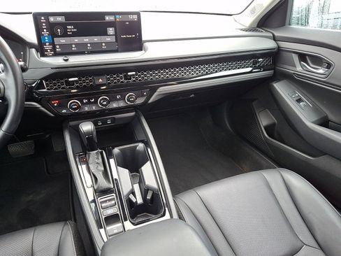 Certified 2024 Honda Accord EX-L image 16