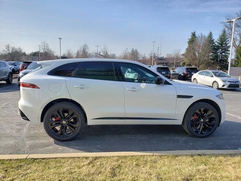 New 2026 Jaguar F-PACE R-Dynamic S image 4