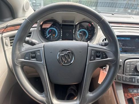 Used 2013 Buick LaCrosse FWD image 15