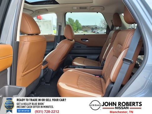 New 2026 Nissan Pathfinder Platinum AWD/4WD image 9