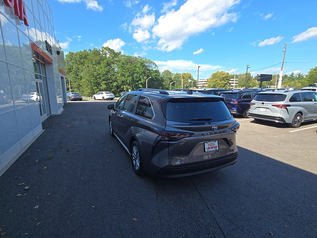 Certified 2024 Toyota Sienna XLE w/ XLE Plus Package AWD/4WD image 6