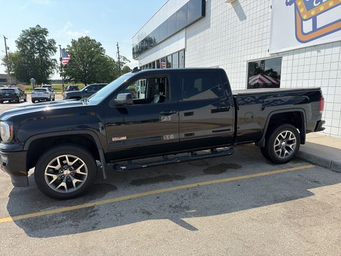 Used 2017 GMC Sierra 1500 SLT AWD/4WD image 2