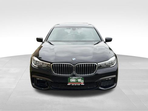 Used 2019 BMW 740i xDrive w/ M Sport Package AWD/4WD image 2