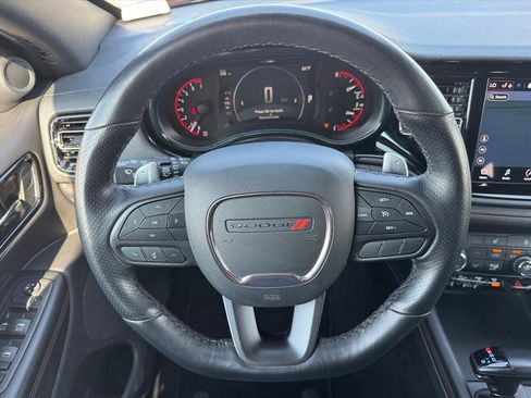 Used 2025 Dodge Durango GT AWD/4WD image 12