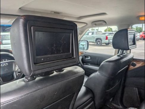 Used 2011 INFINITI QX56 4WD w/ Theater Pkg image 15
