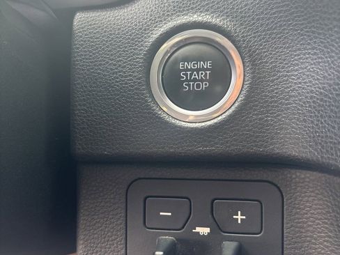 Used 2022 Toyota Tundra SR5 image 22