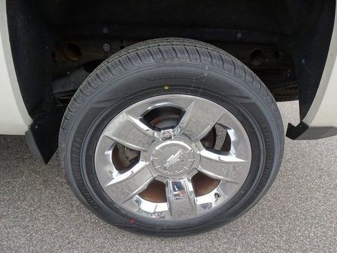 Used 2015 Chevrolet Silverado 1500 LTZ w/ LTZ Plus Package image 36