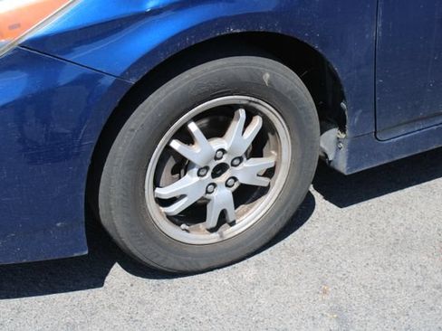 Used 2011 Toyota Prius Two FWD image 12