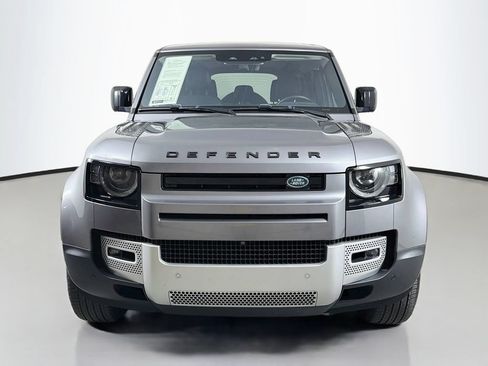 Certified 2020 Land Rover Defender 110 SE AWD/4WD image 2