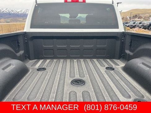 New 2026 RAM 2500 Big Horn AWD/4WD image 14