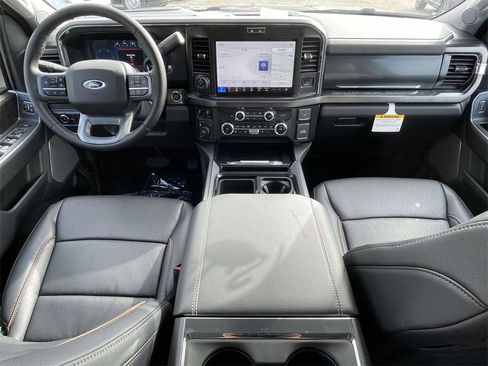 New 2026 Ford F250 Lariat w/ Black Appearance Package image 11