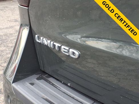 Used 2023 Ford Expedition Max Limited image 8